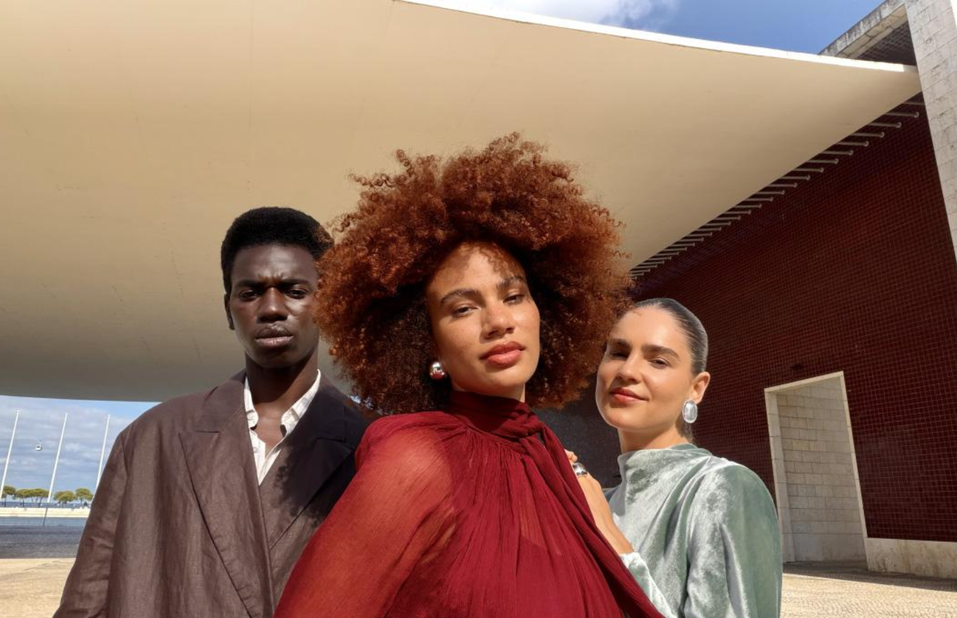 Center Stage front camera 2